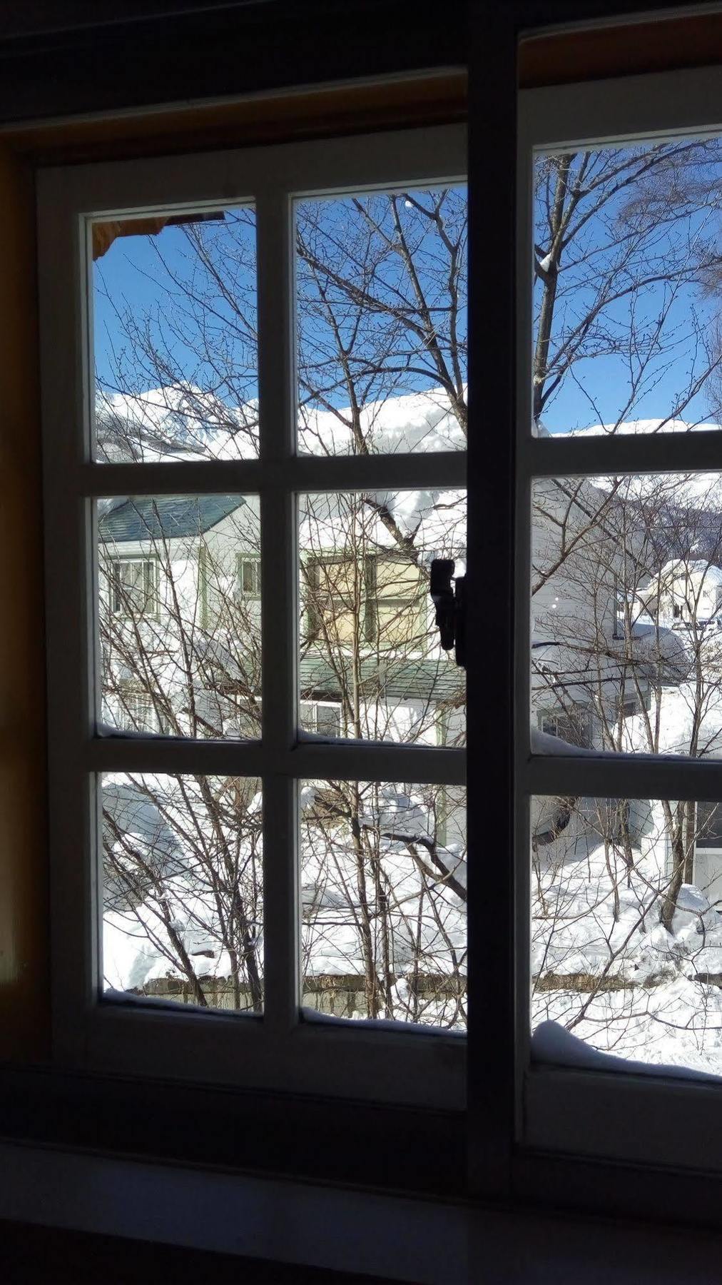 Happy Talk Hotel Hakuba Exterior photo